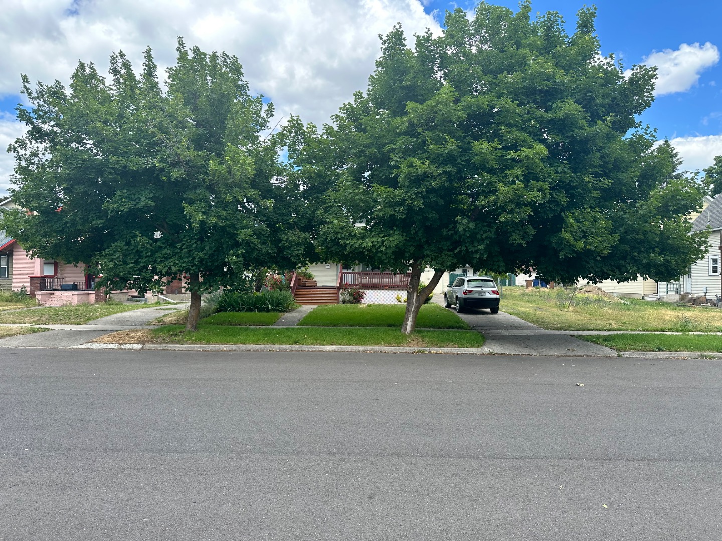 311 East Augusta