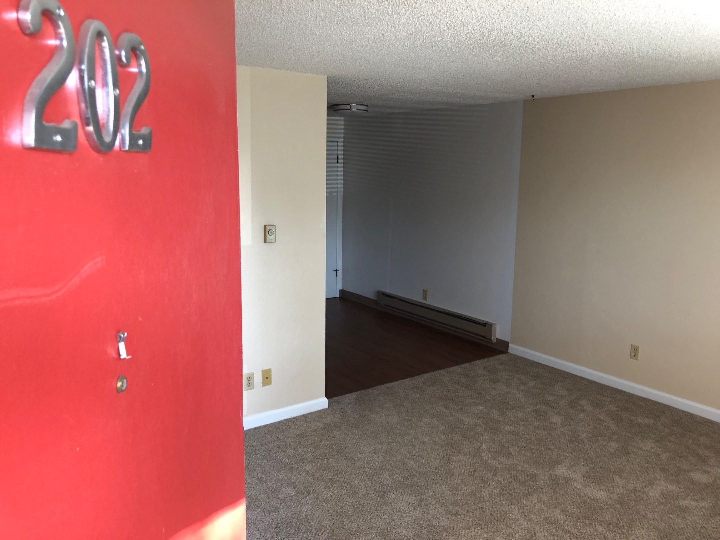 1414 North Addison Street, Unit 202