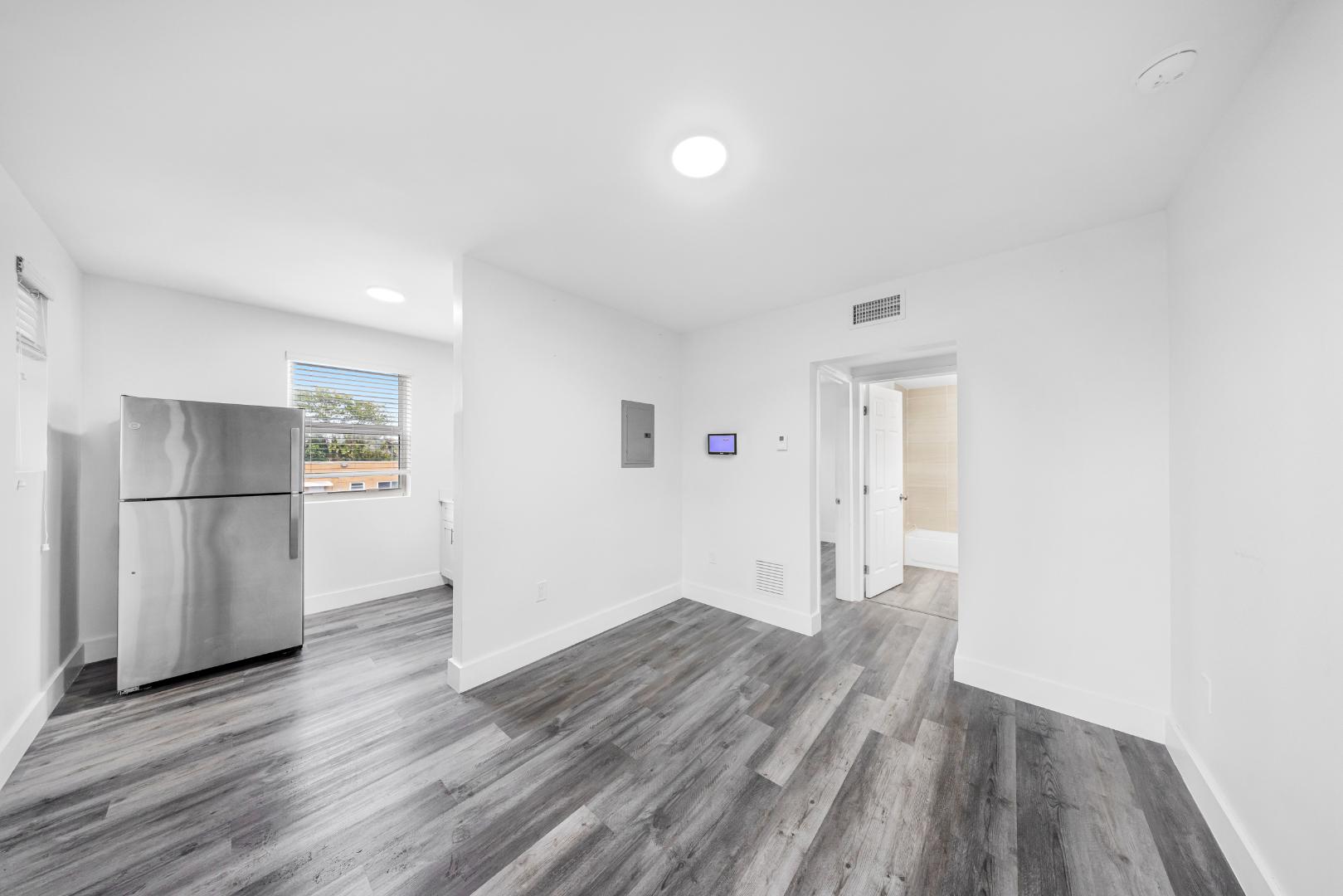 6040 NW 12th Ave, Unit 8 gallery image