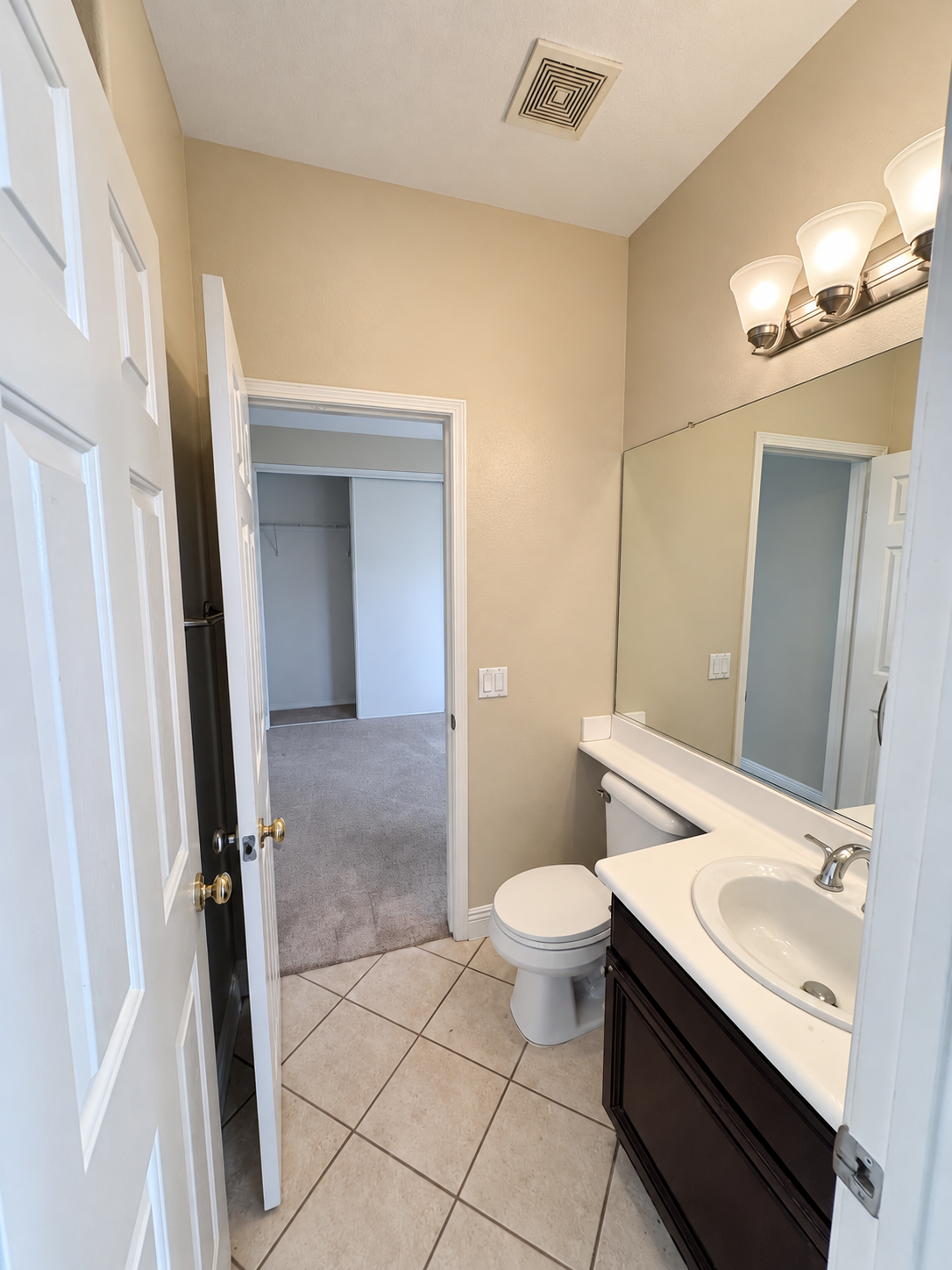 828 Villa Montes Circle rental photo 16