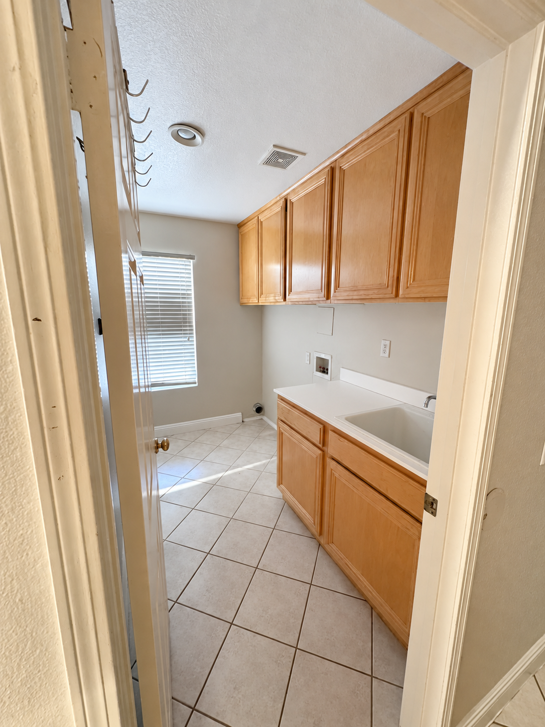 828 Villa Montes Circle rental photo 18