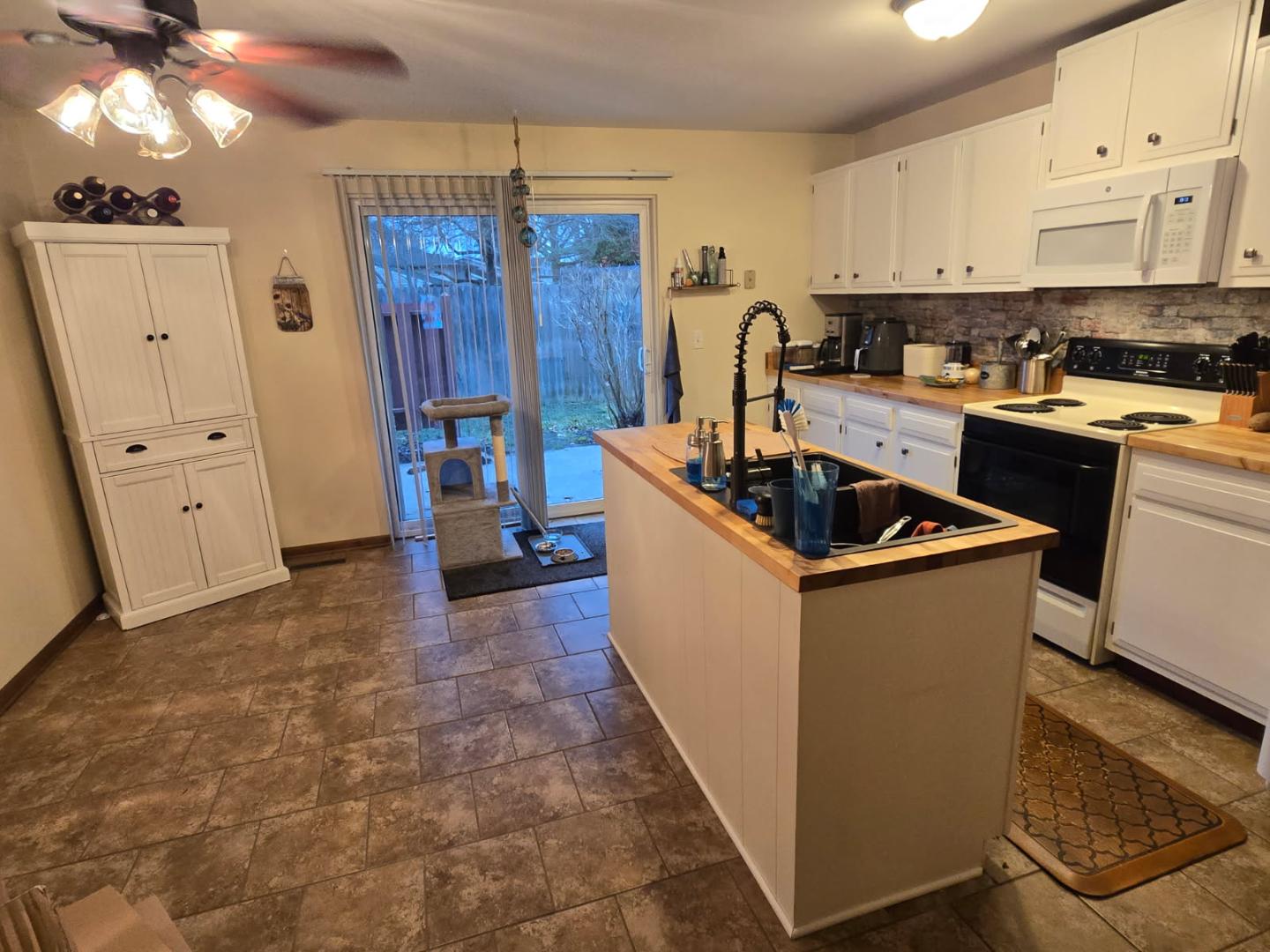 Parkwood Townhomes - Photo 7