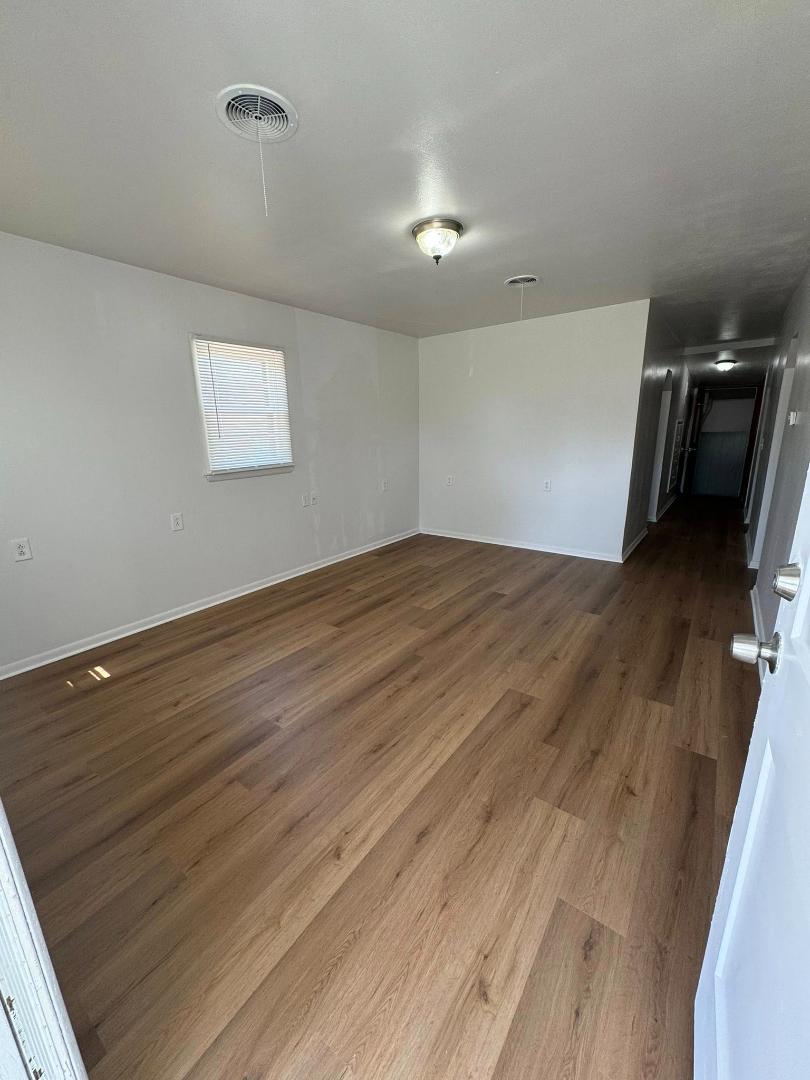 610 E 15th Ave, Apt #1, photo 1