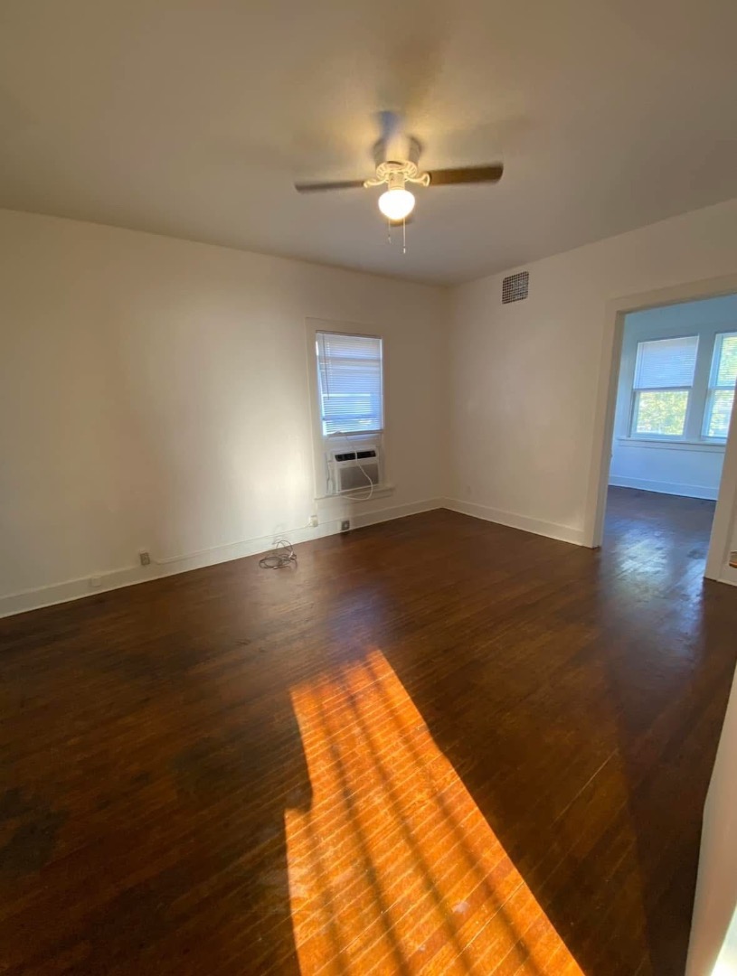 229 E 6th Ave, Apt #4, photo 3