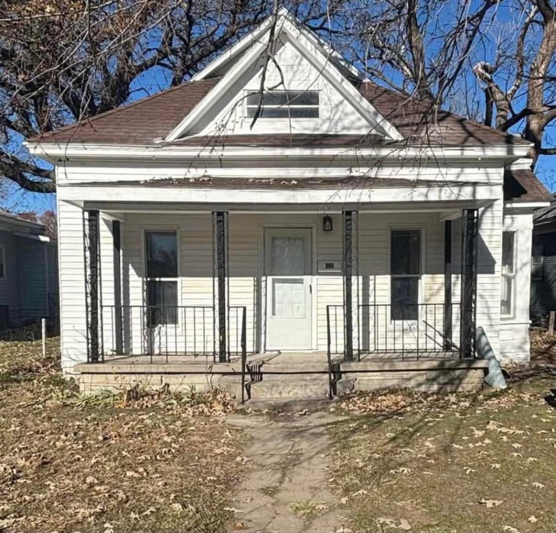 630 E 6th Ave, photo 1