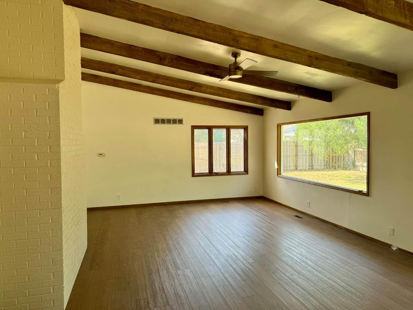 120 Carlton Rd, photo 3
