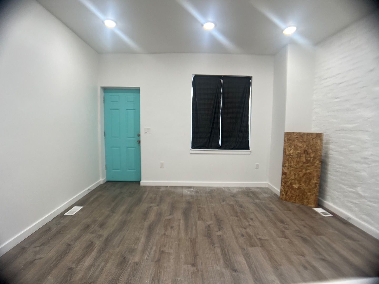3 Bedroom House – 2859 N Ringgold St, Philadelphia, PA 19132
