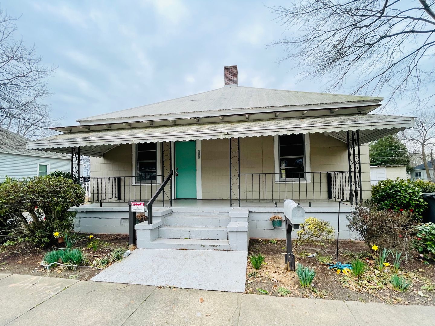 355 Arch Street