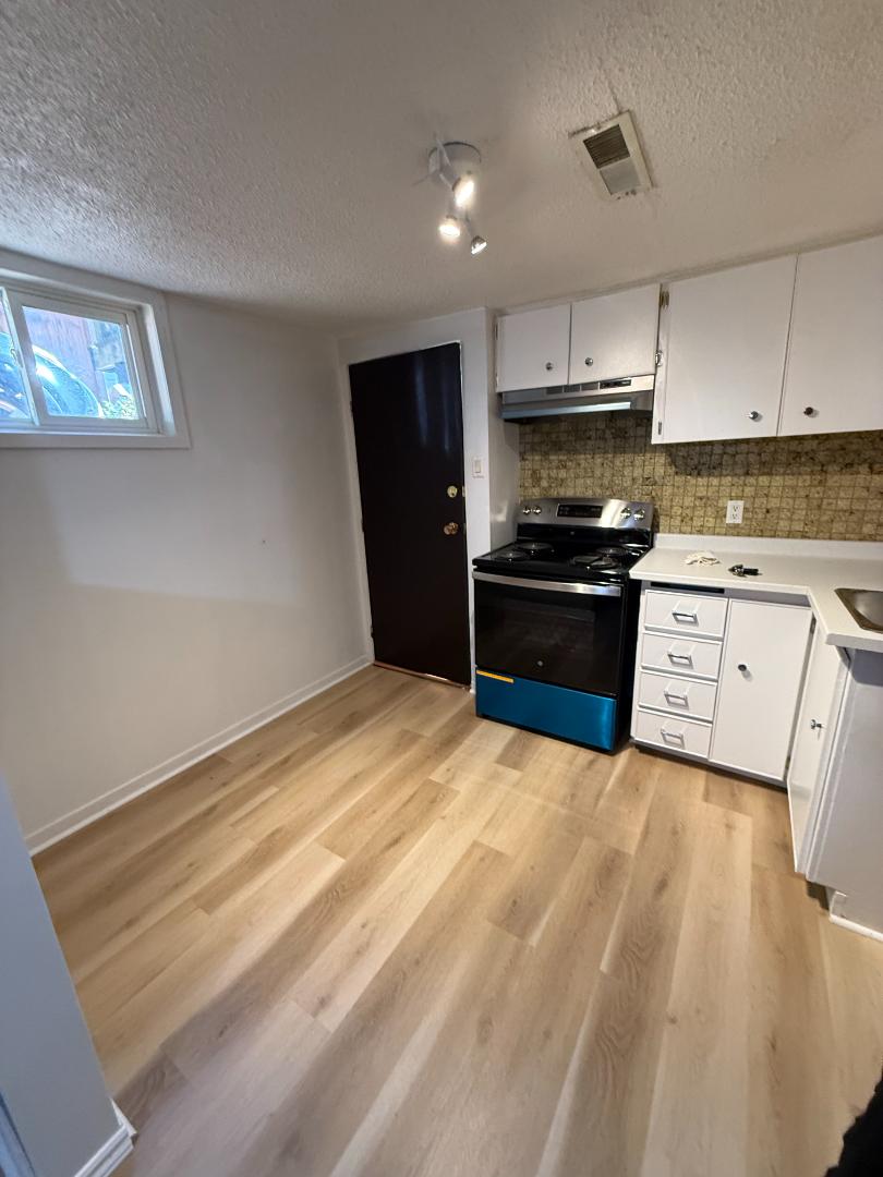 1259 Summerville Ave, Ottawa