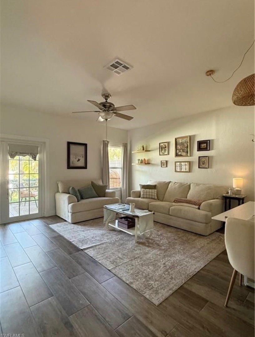 6113 Lake Front Dr - 6113 Lake Front Dr