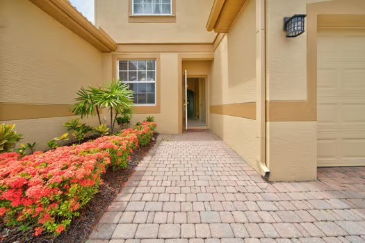 7880 Lake Sawgrass Loop - 7880 Lake Sawgrass Loop